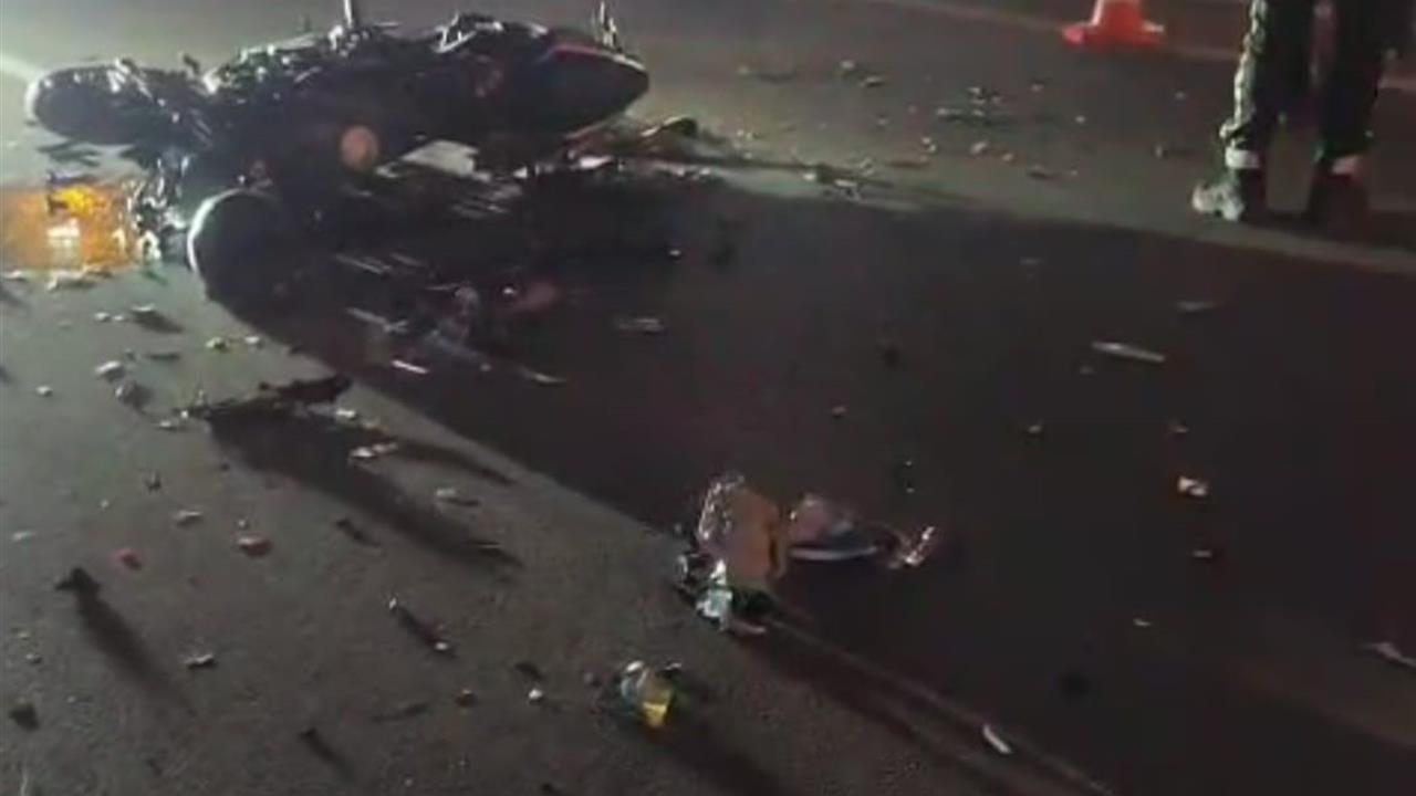 Elazığ Karakoçan'da Motosikletin Otomobile Çarpması Sonucu 1 Yaralı