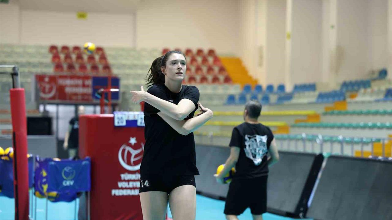 Eczacıbaşı Dynavit, Nilüfer Belediyespor ile Maç İçin Hazırlıklarını Sürdürüyor