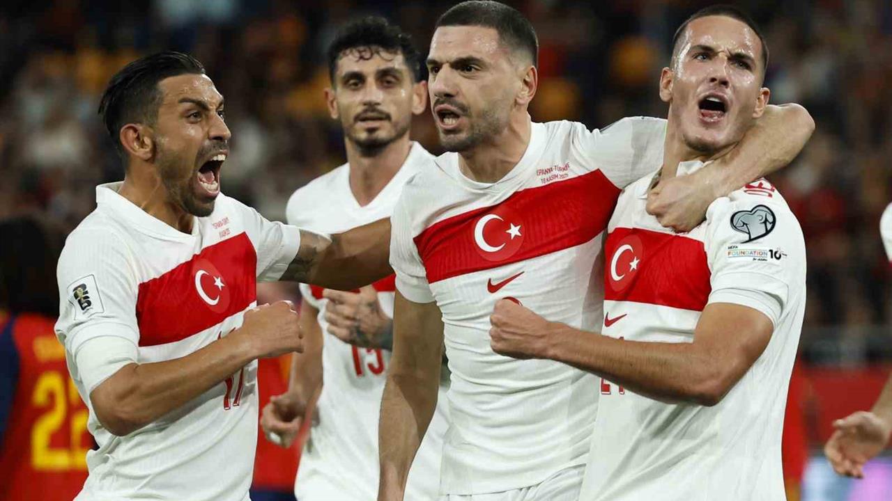 İstanbul'da A Milli Takım, FIFA Sıralamasında Bir Basamak Yükseldi