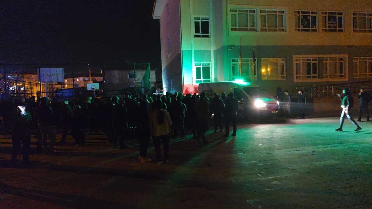 Yozgat Yerköy'de Fenalaşan 17 Yaşındaki Çocuk Hastaneye Kaldırıldı