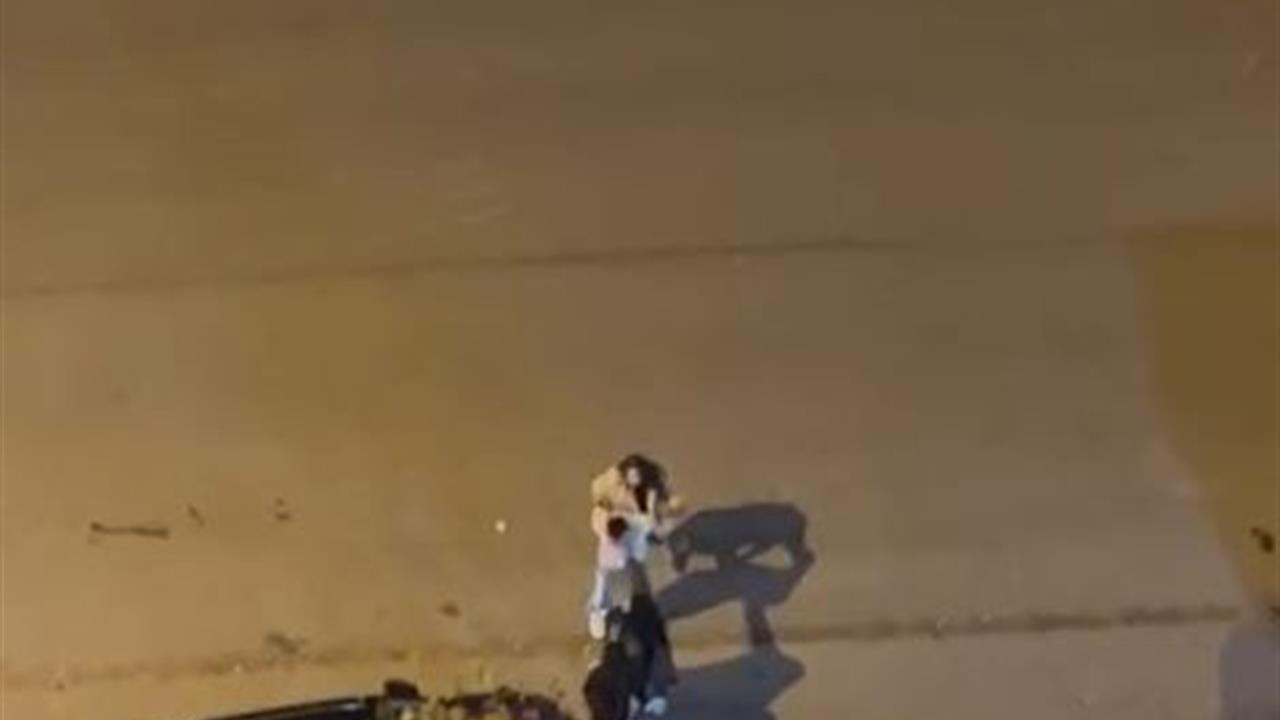 Esenyurt'ta Aldatıldığı İddia Edilen Kadın Ortalığı Karıştırdı