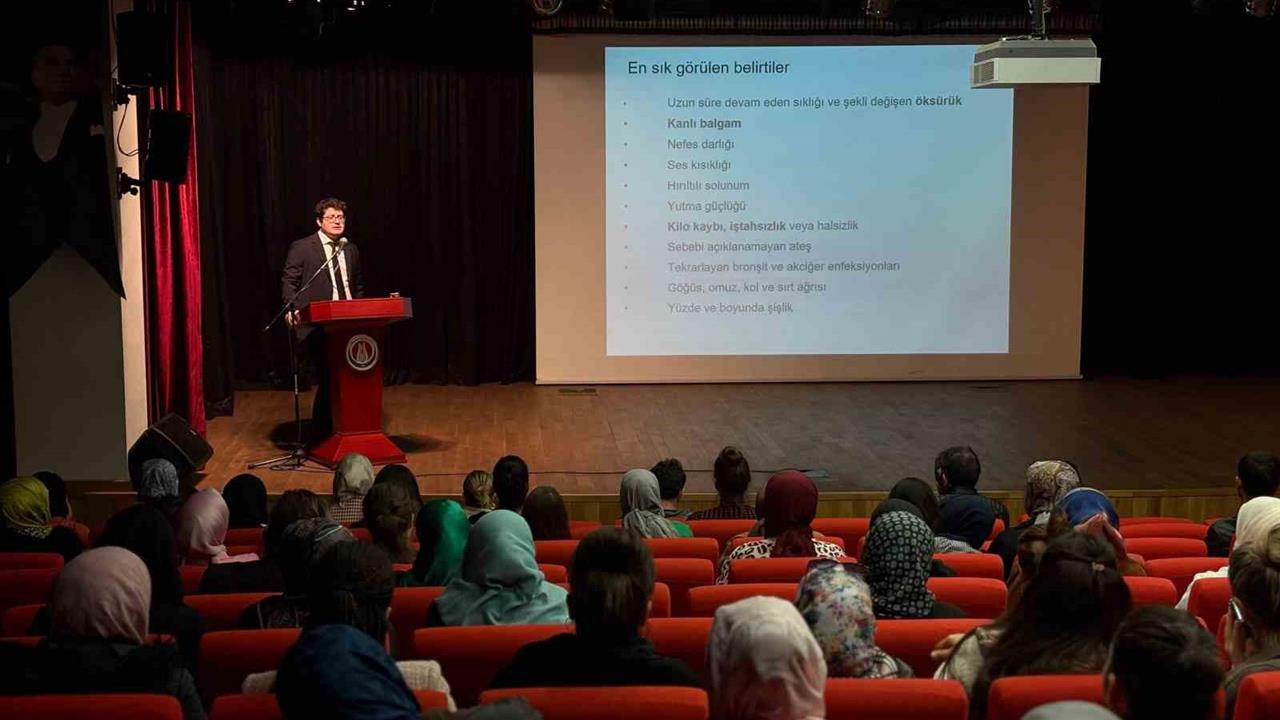 Ankara Sincan'da Diyabet ve Akciğer Kanseri İçin Farkındalık Semineri Düzenlendi