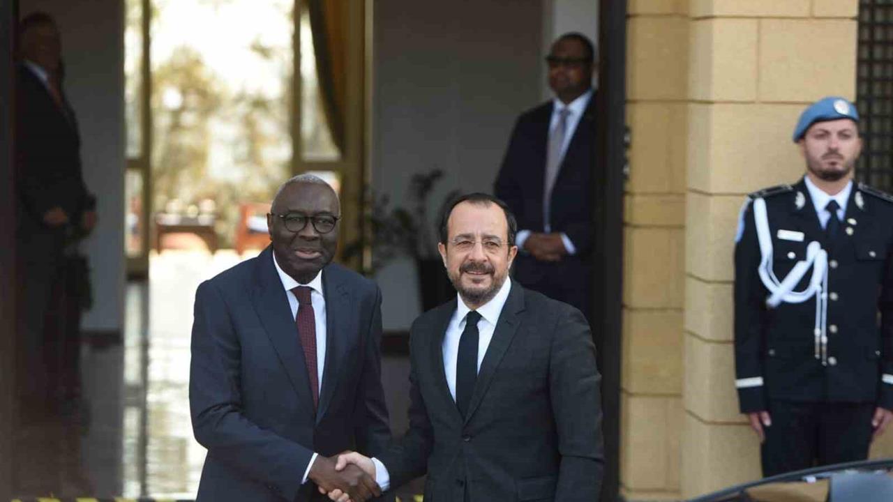 KKTC Lefkoşa'da Cumhurbaşkanı Erhürman ve GKRY Lideri Hristodulidis İlk Kez Bir Araya Geldi