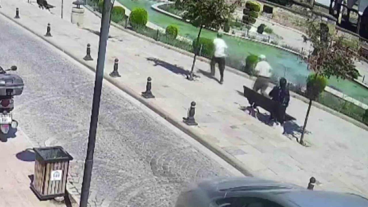 Amasya Merzifon'da Yaşlı Kadına Yönelik Dolandırıcılıkta 5 Şüpheli Yakalandı