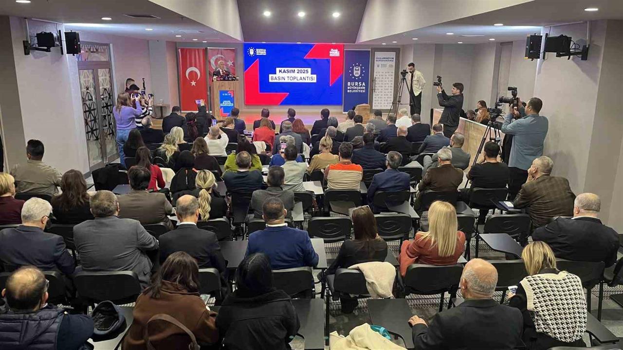 Bursa'da Bozbey, Turist Çekme Stratejilerini Açıkladı