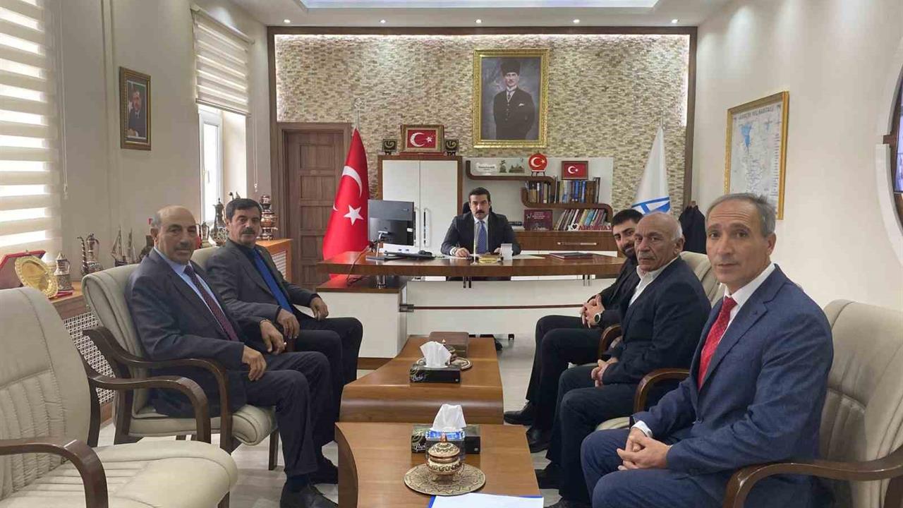 Arpaçay'da Kaymakamlıkta Gerçekleştirilen Toplantıda Yatırımlar Gözden Geçirildi