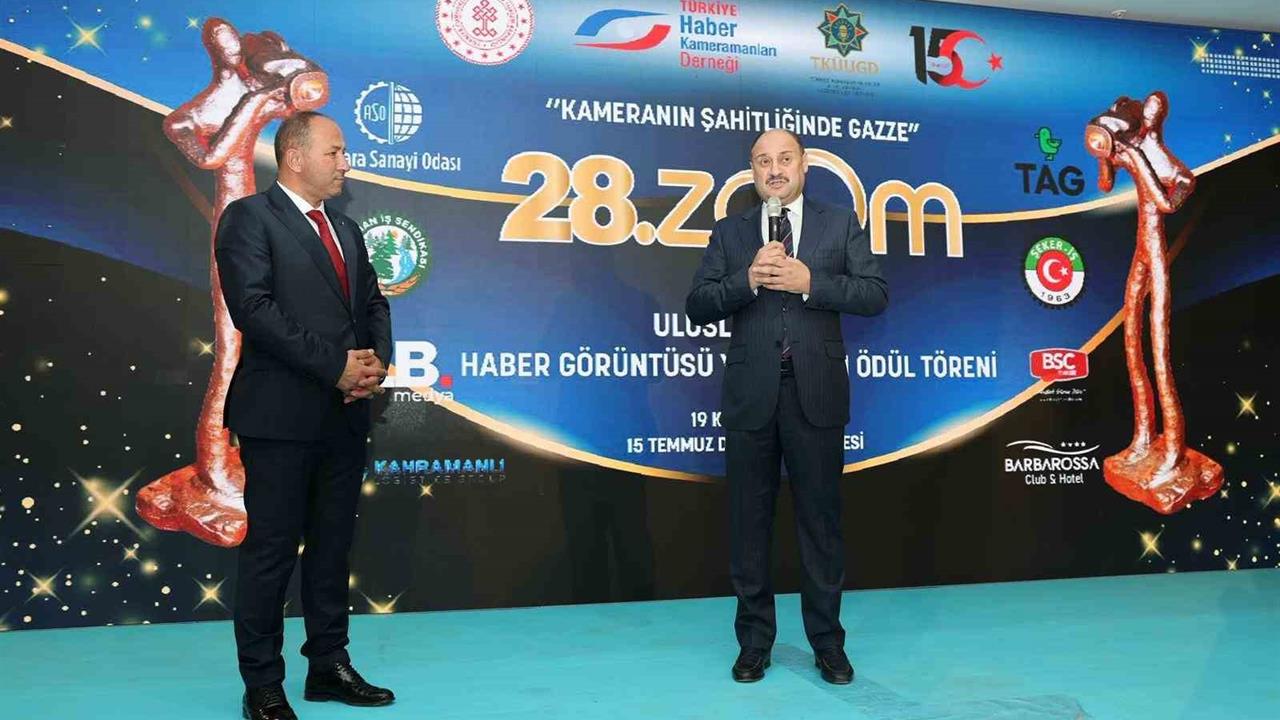 Şanlıurfa'da Başkan Gülpınar, Yılın En Şeffaf Belediye Başkanı Ödülünü Aldı