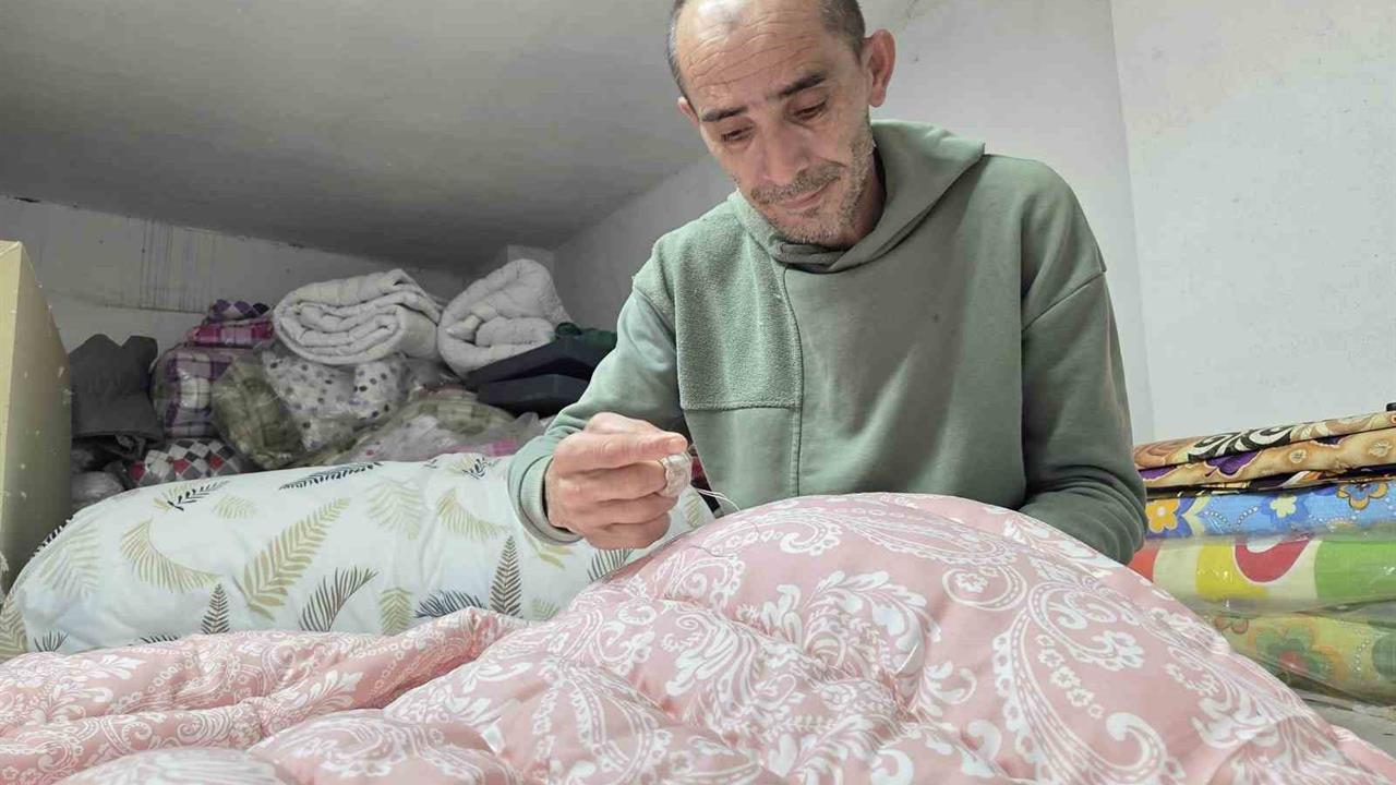 Samsun'da Yorgancılık Mesleğinin En Genç Ustası 52 Yaşında
