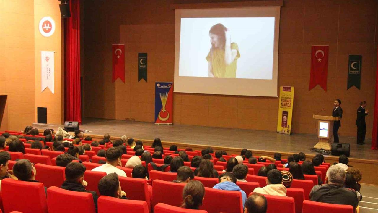 Aydın'da Şiddetsiz ve Bağımsız Gelecek Programı Gerçekleşti