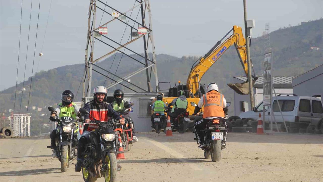 Ordu Altınordu'da Motosiklet Eğitimine Uygun Olmayan Alanlar Sorun Yaratıyor