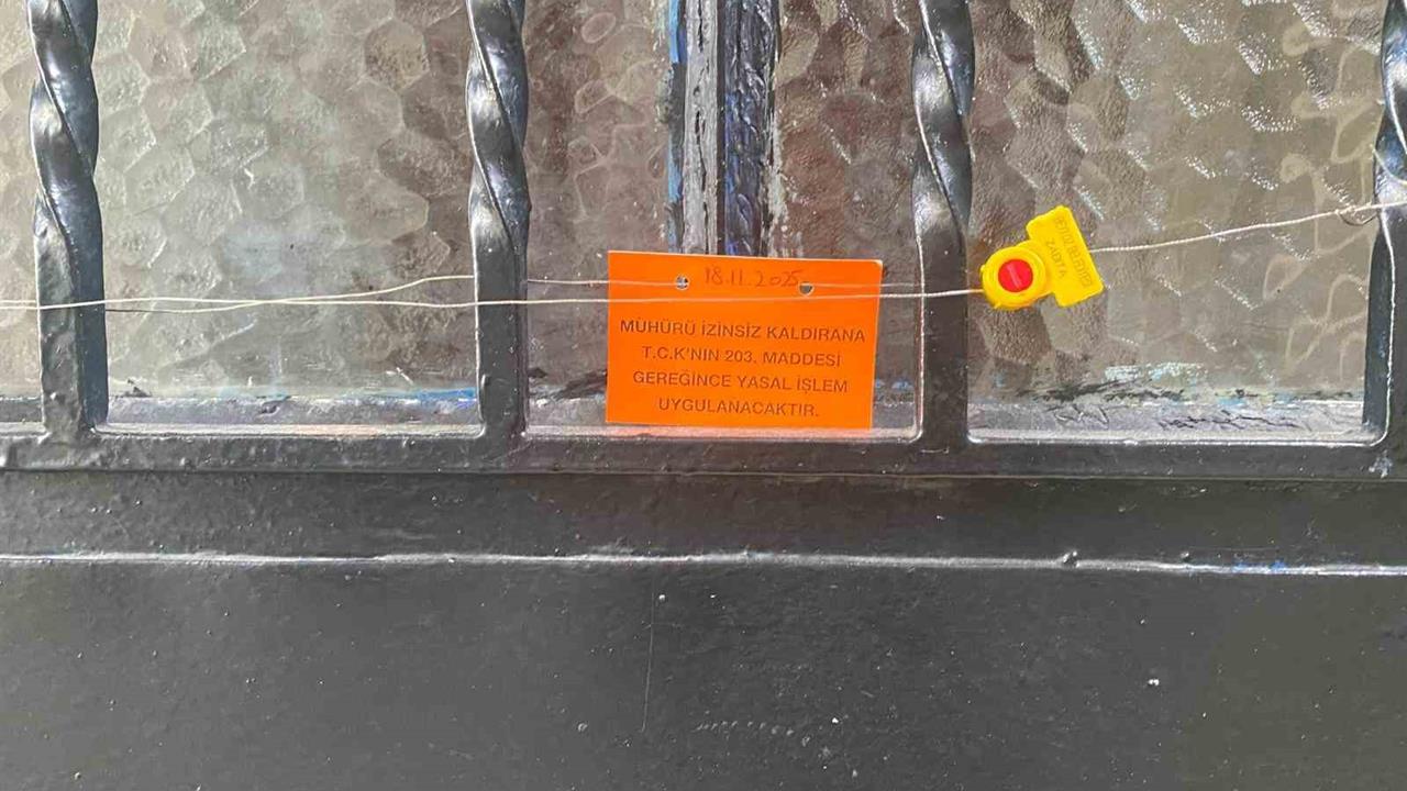 Beykoz'da Çubuklu Mahallesi'nde İki Binanın Mühürlenerek Tahliye Edilmesine Karar Verildi.