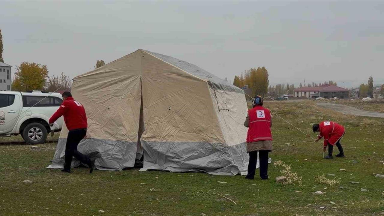 Muş'ta Kızılay, 4 Gün Süren Afet Yönetimi Eğitimi Düzenledi