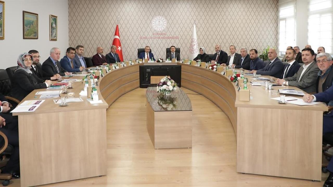 Kütahya Merkez'de Eğitim Vizyonu ve Projeleri Üzerine Toplantı Yapıldı