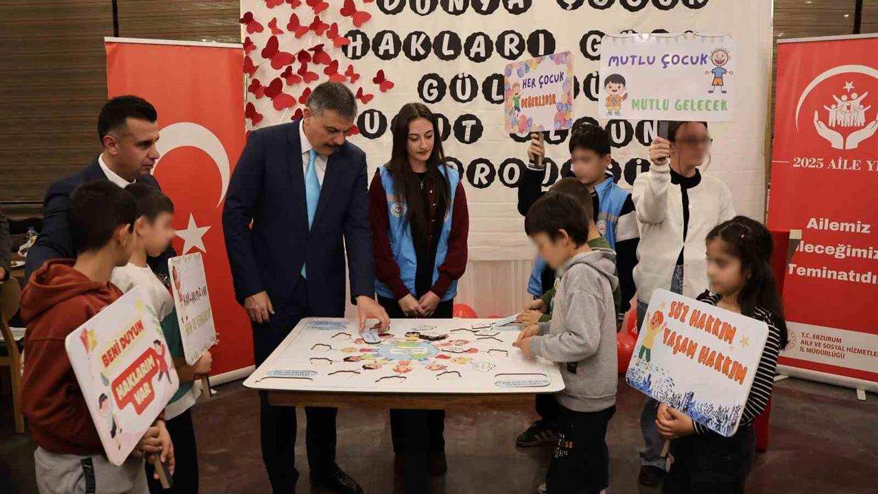 Erzurum'da Düzenlenen Etkinlikte Çocuk Hakları Vurgulandı