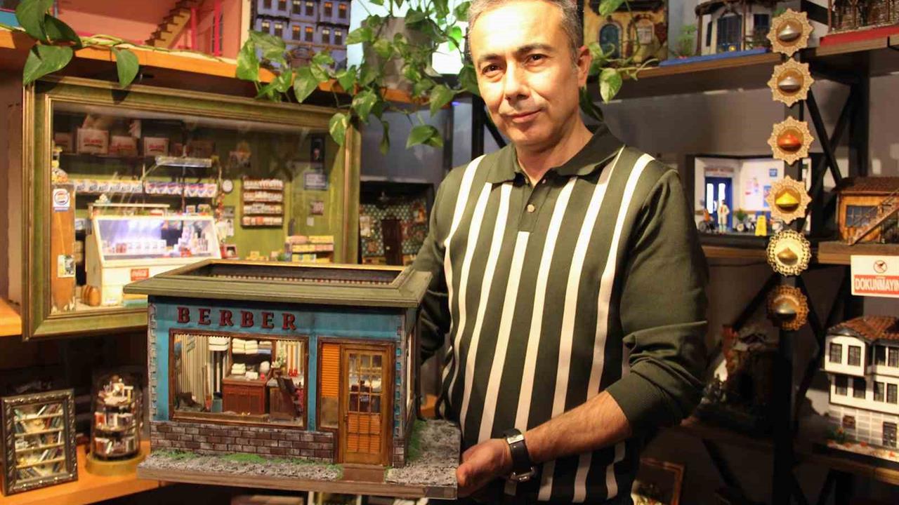 Çorum'da Minyatür Sanatçı Cengiz Semerci, Yurt Dışından Sipariş Alıyor