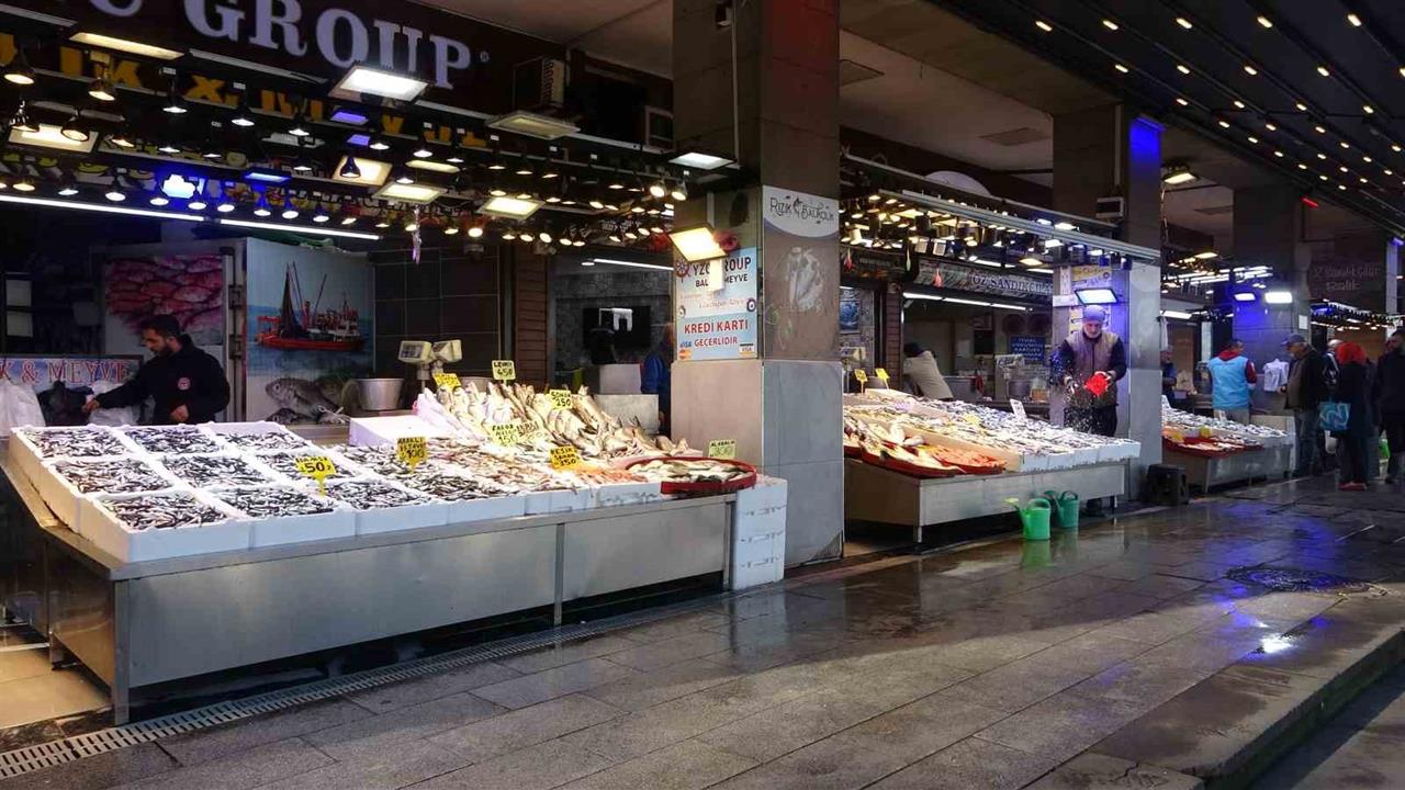 Trabzon'da Hamsi Sezonu 35 Yılın En Bereketlisi Olarak Değerlendiriliyor