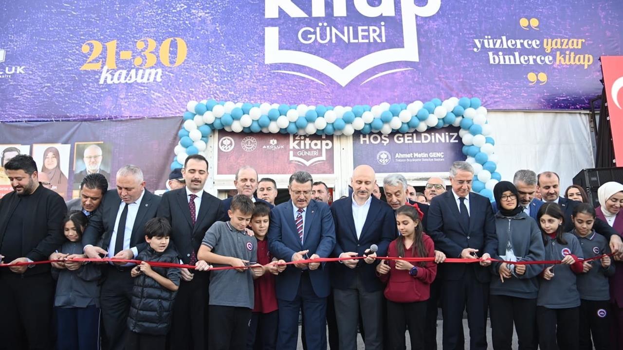 Trabzon'da 2. Kitap Günleri Coşkulu Bir Törenle Başladı