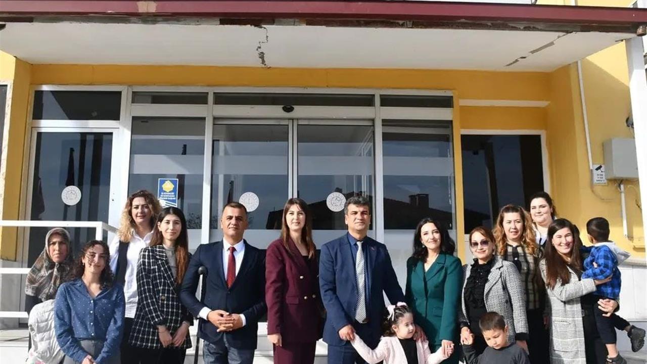 Muğla'daki Anaokulu Öğrencileri Anlamlı Davranışlarıyla Göz Doldurdu
