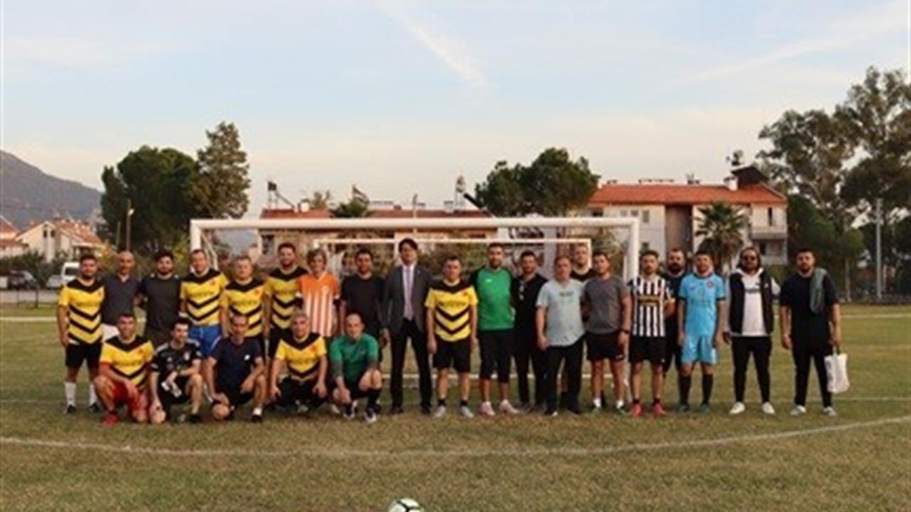 Muğla Köyceğiz'de Düzenlenen Öğretmenler Günü Futbol Turnuvası Tamamlandı