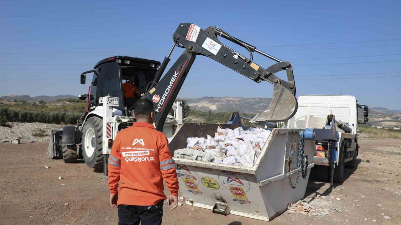 Mersin'de Hafriyat Denetimi İçin Uydu Tabanlı Sistem Kullanılıyor