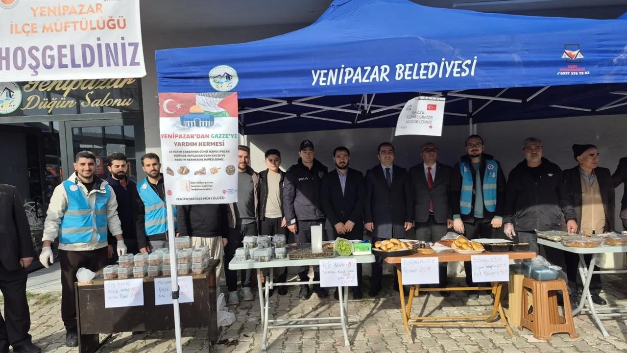 Bilecik Yenipazar'da Gazze'ye Destek İçin Hayır Çarşısı Açıldı