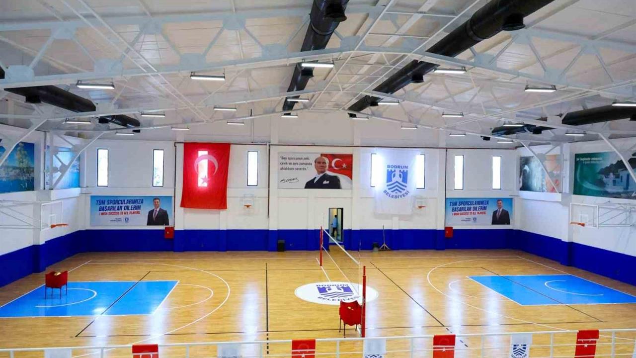 Muğla Bodrum'da Serbay Ilıcak Kültür ve Spor Kompleksi Açılışı Gerçekleşti