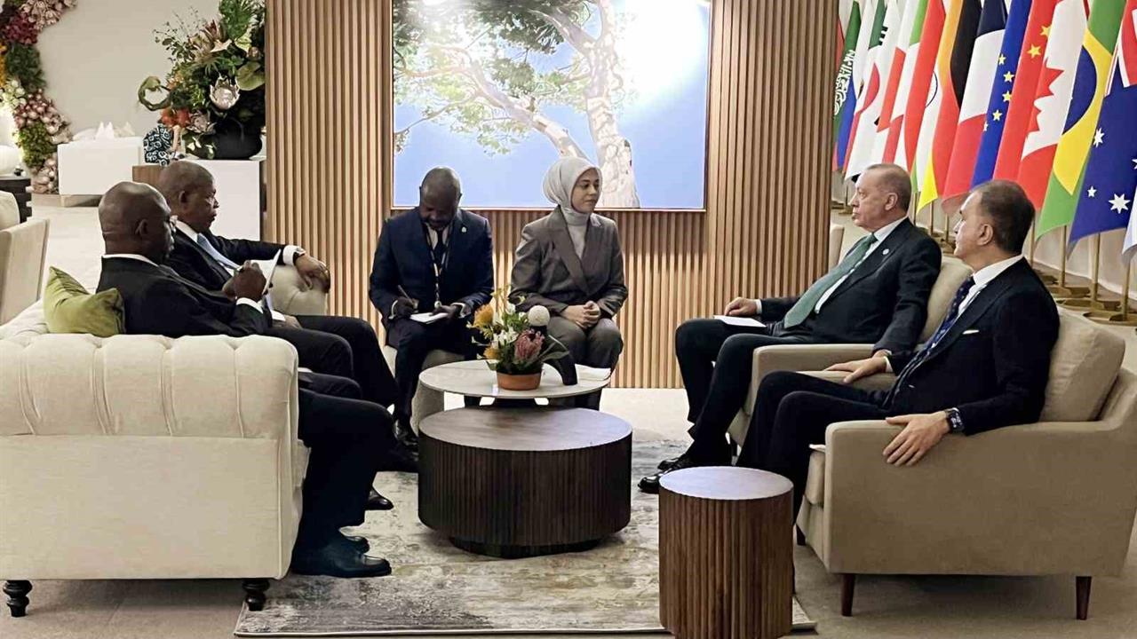 Cumhurbaşkanı Erdoğan, Johannesburg'da MIKTA Üyesi Ülkelerle Bir Araya Geldi