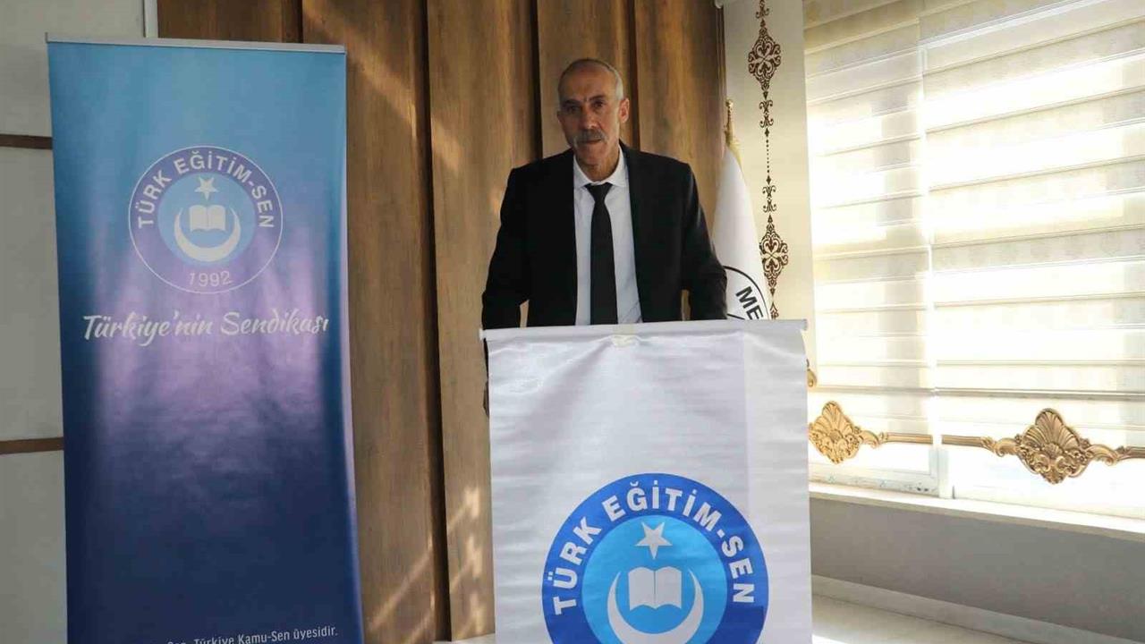 Diyarbakır'da Türk Eğitim Sen'in 8. Olağan Genel Kurulu Gerçekleşti