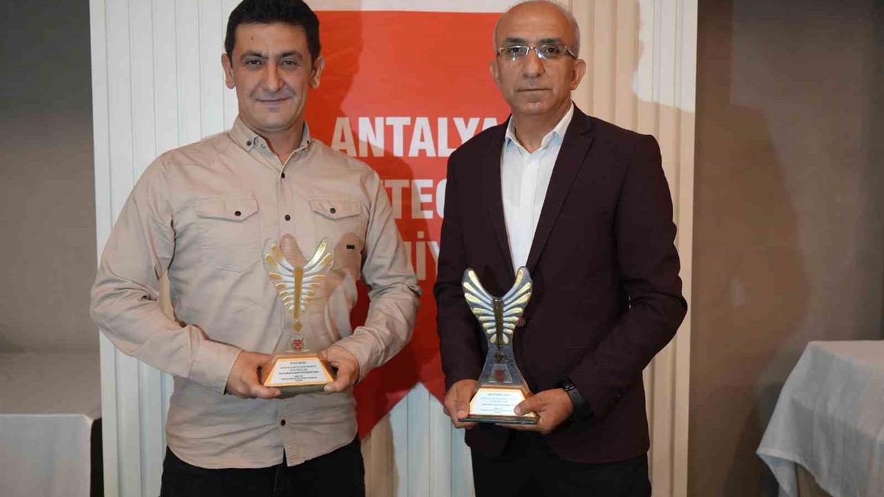 Antalya'da Düzenlenen Törende İHA'ya İki Ödül Verildi