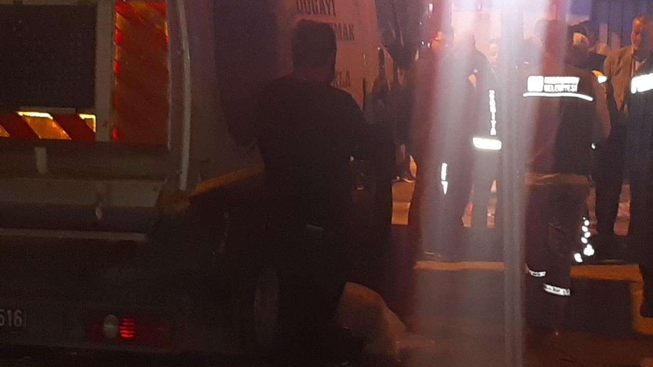 Bursa Karacabey'de Geri Giden Çöp Kamyonu, Yaşlı Adamı Ezdi