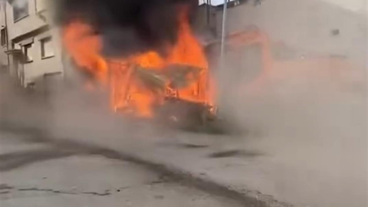 Bursa Yıldırım'da Barakada Çıkan Yangın Mahallede Korkuya Neden Oldu