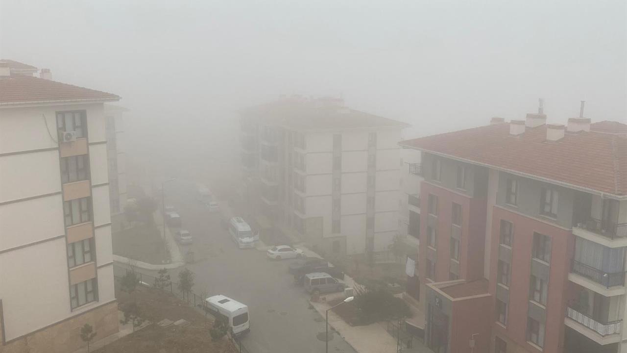 Elazığ'da Yüksek Kesimlerde Görüş Mesafesi 5 Metreye Düştü