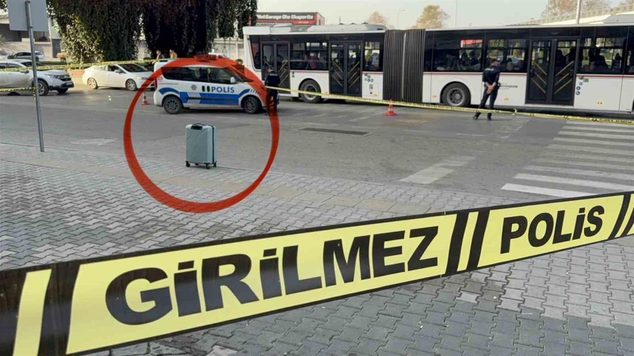 Samsun Canik'te Bulunan Şüpheli Valiz, Bomba İmha Uzmanları Tarafından Patlatıldı