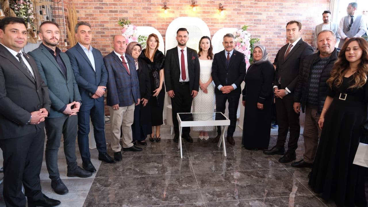 Yozgat Şefaatli'de Şehit ve Gazi Ailelerinin Duygu Dolu Söz Merasimi Gerçekleşti