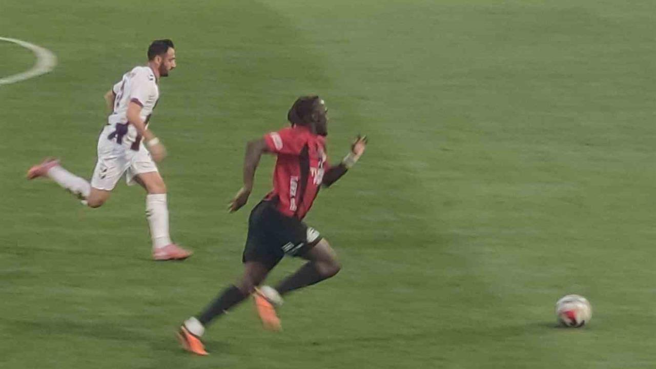 Vanspor FK, Ankara Keçiörengücü ile 1-1 berabere kalarak puanını artırdı.