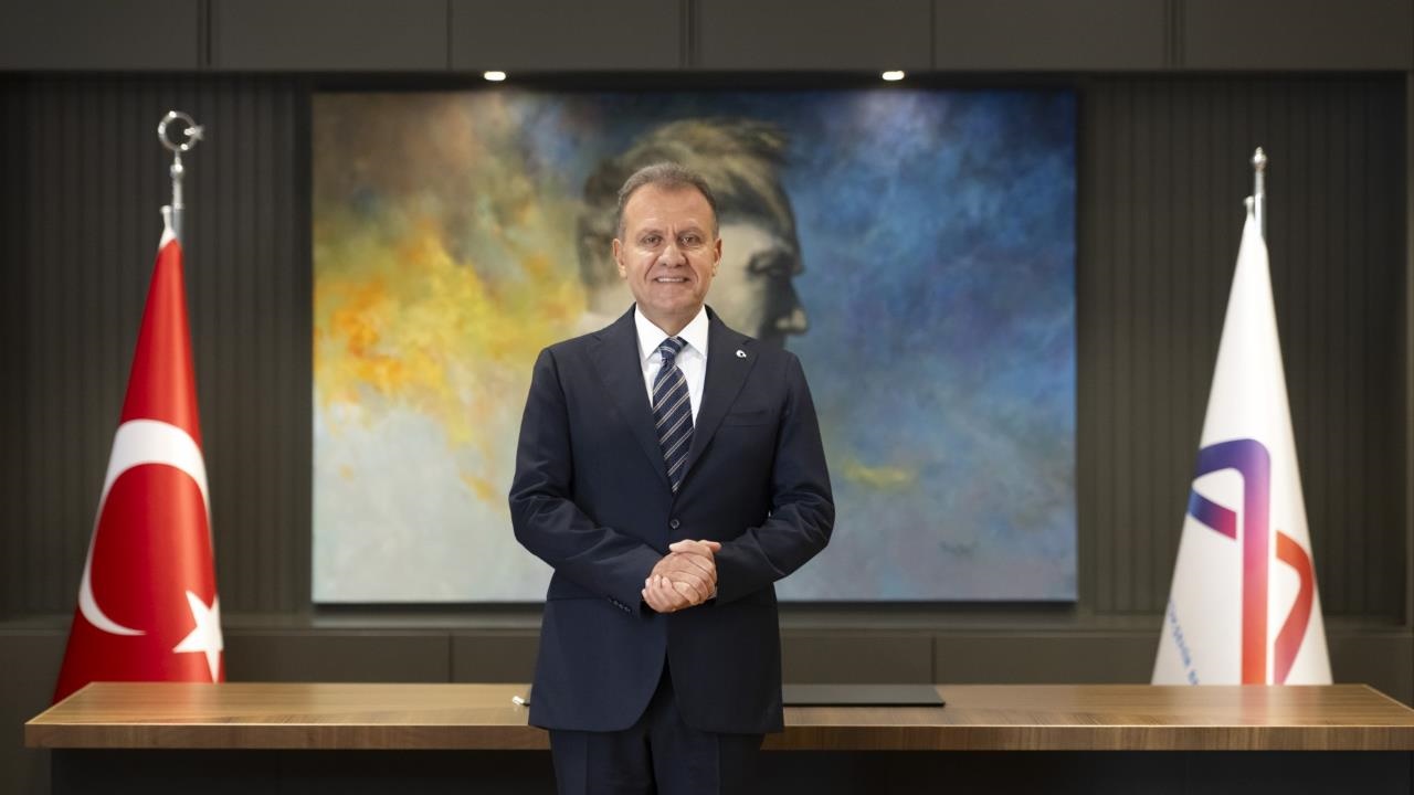 MBB Belediye Başkanı Vahap Seçer’den 24 Kasım Öğretmenler Günü Mesajı