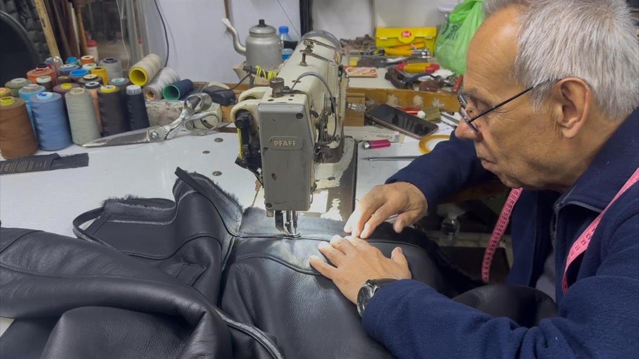 Tekirdağ Muratlı'da Deri Mont Tamiriyle Çevre Dostu Çözümler Sunuluyor