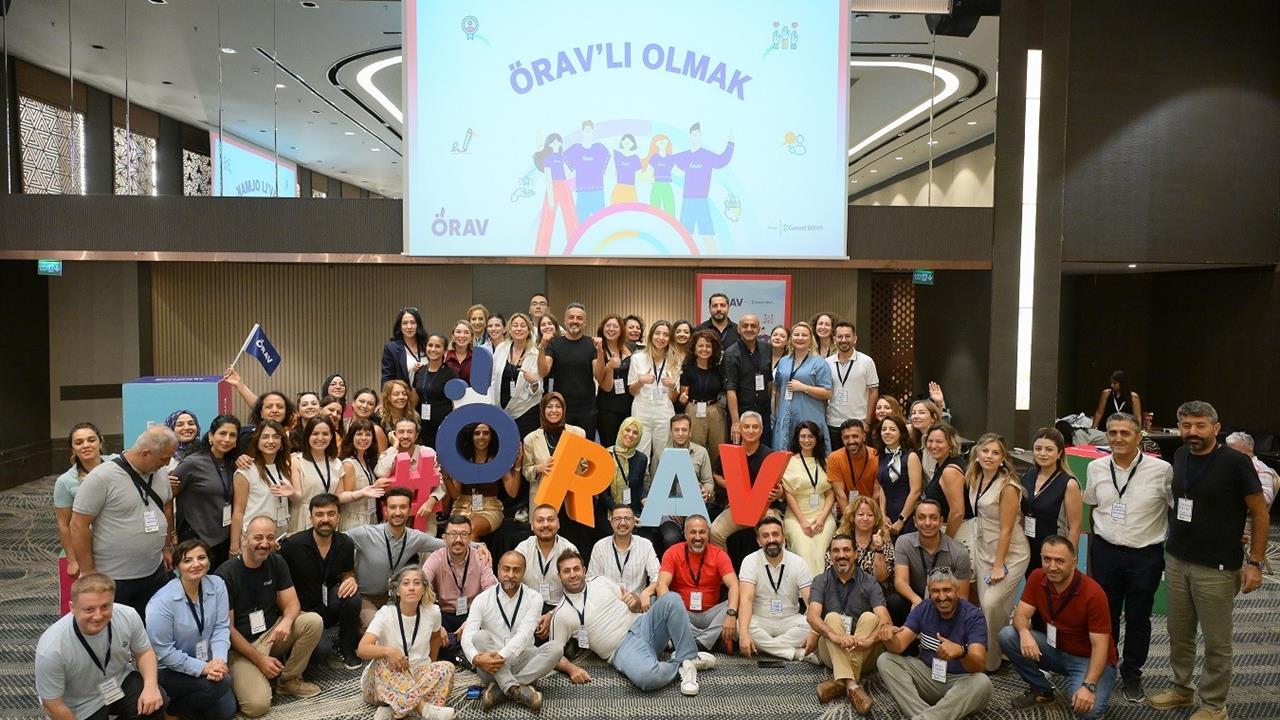 İstanbul'da ÖRAV ile Öğretmenlere Mesleki ve Kişisel Gelişim Desteği Sunuluyor