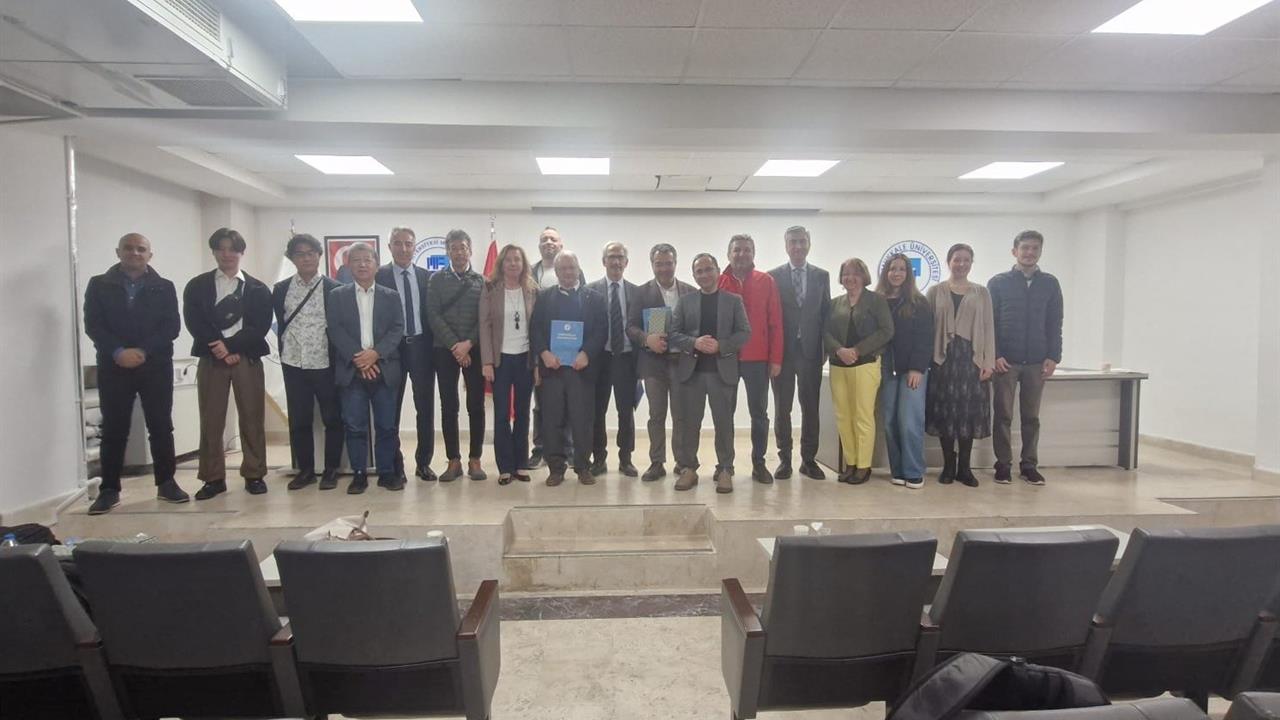 Denizli'de Düzenlenen Türkiye-Japonya Ortak Deprem Çalıştayında Bilimsel Veriler Paylaşıldı