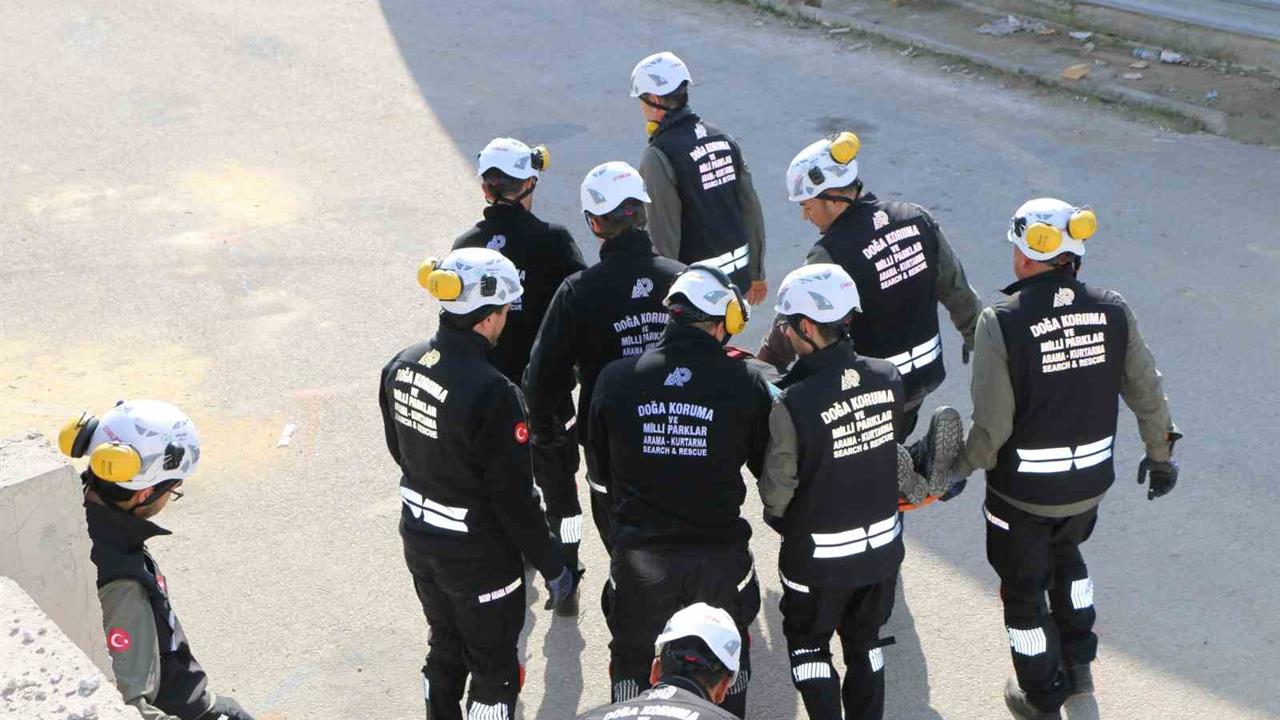 Ankara'da DKMP, Afet Durumları İçin Kendi Arama Kurtarma Ekibini Oluşturdu.
