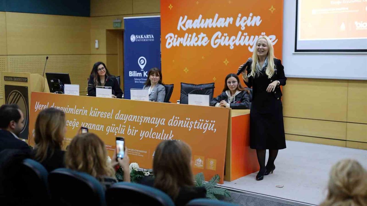 İstanbul’da Kadına Yönelik Şiddetin Önlenmesi İçin Birlikte Güçlüyüz Temasıyla Panel Düzenlendi