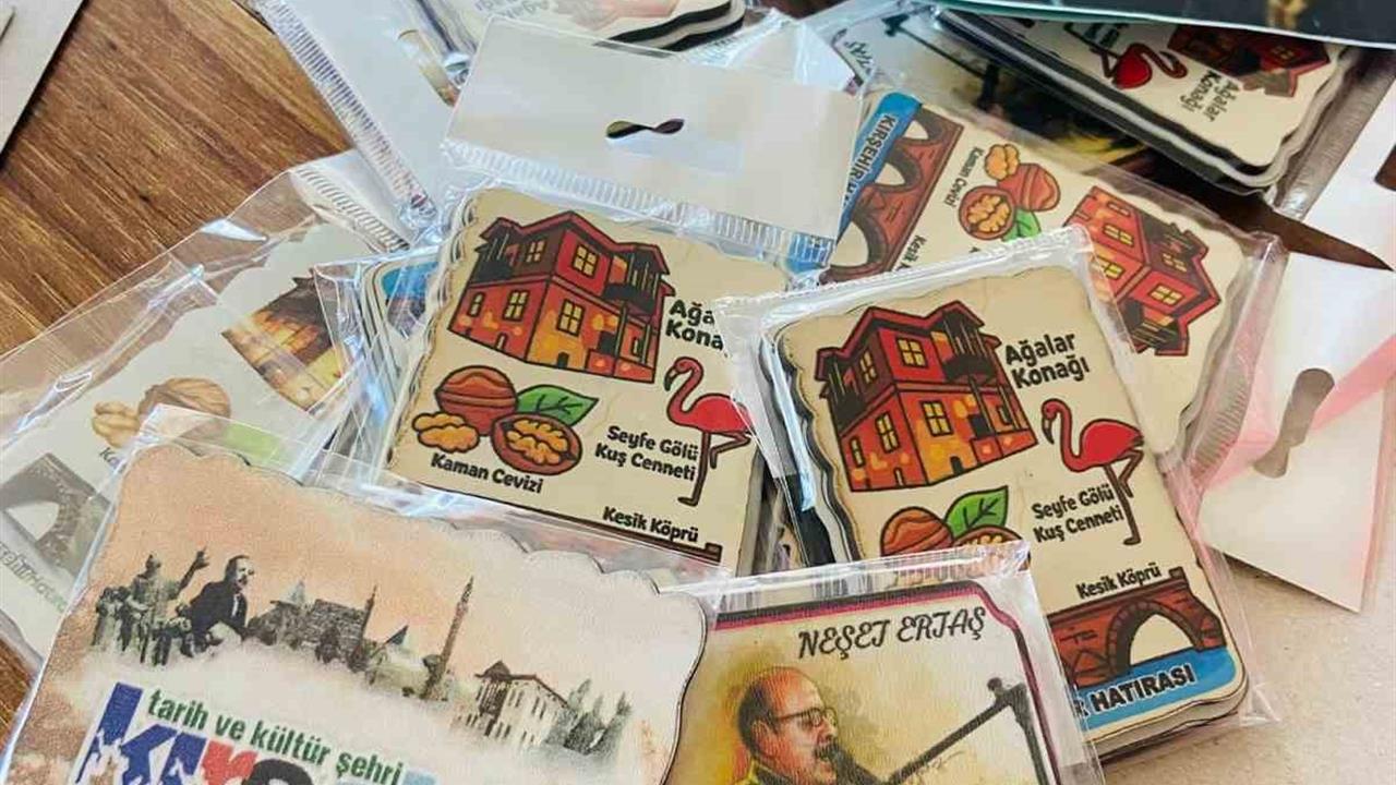 Kırşehir Mucur'da Öğretmenler Günü İçin 81 Vefa Paketi Hazırlandı