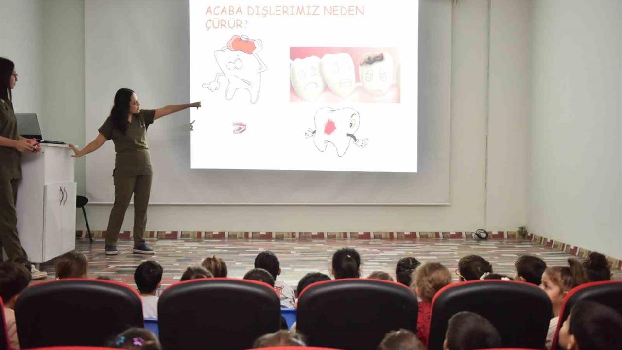 Antalya Kepez'de Öğrencilere Diş Sağlığı Eğitimi Gerçekleştirildi