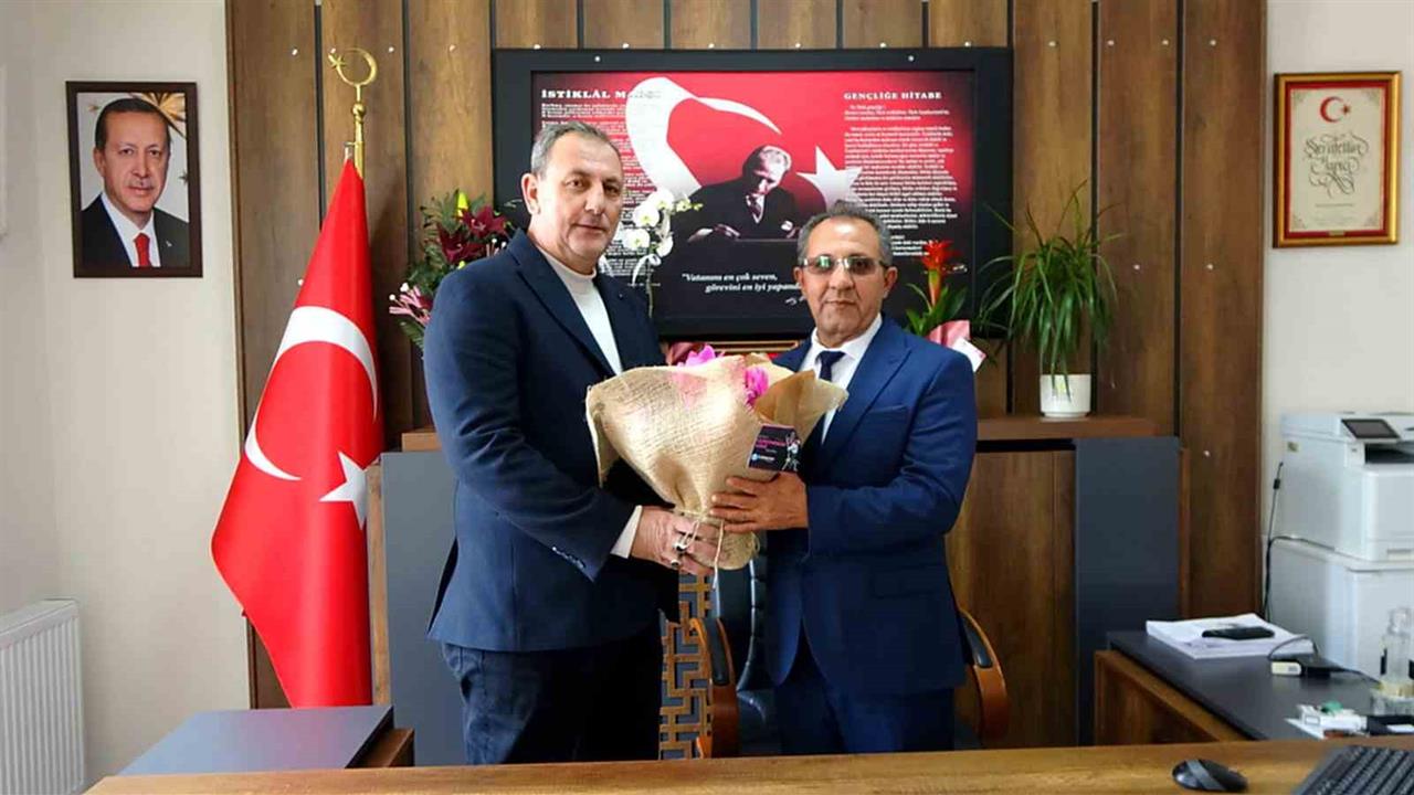 Söke'de 24 Kasım Öğretmenler Günü Kapsamında Etkinlikler Düzenlendi