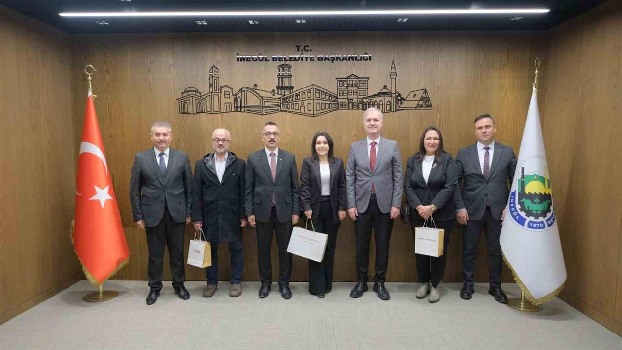 İnegöl'de Öğretmenler Günü Kapsamında Düzenlenen Atık Pil Kampanyasında Kazananlar Açıklandı