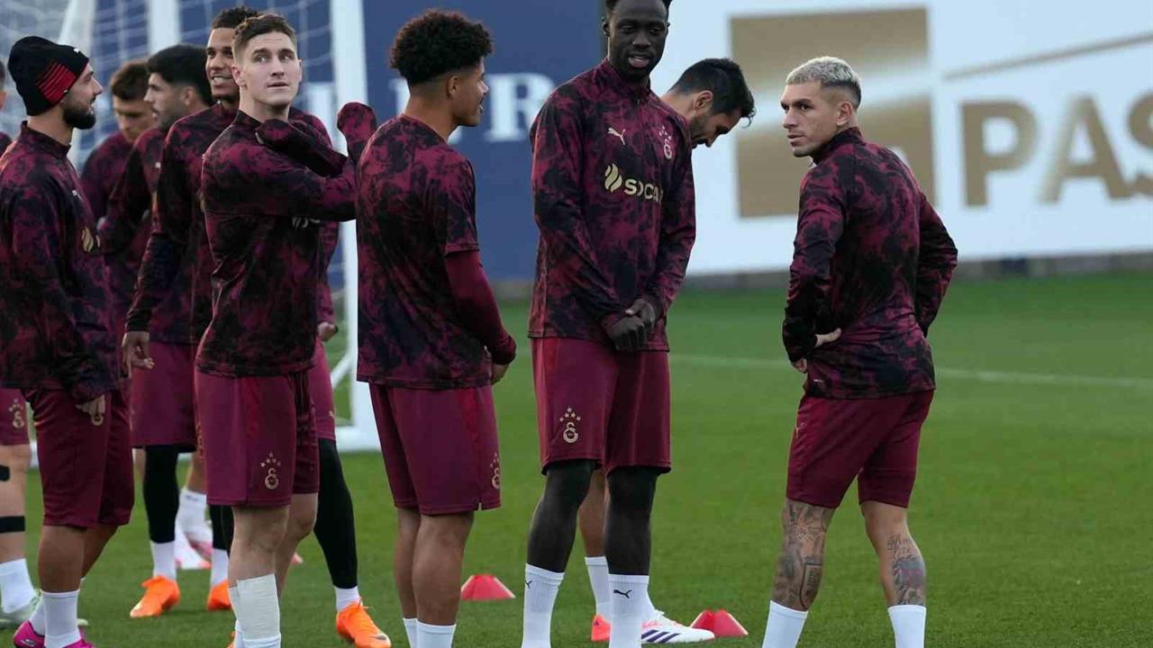 İstanbul'da Galatasaray, Union Saint-Gilloise Maçına Hazırlıklarını Tamamladı
