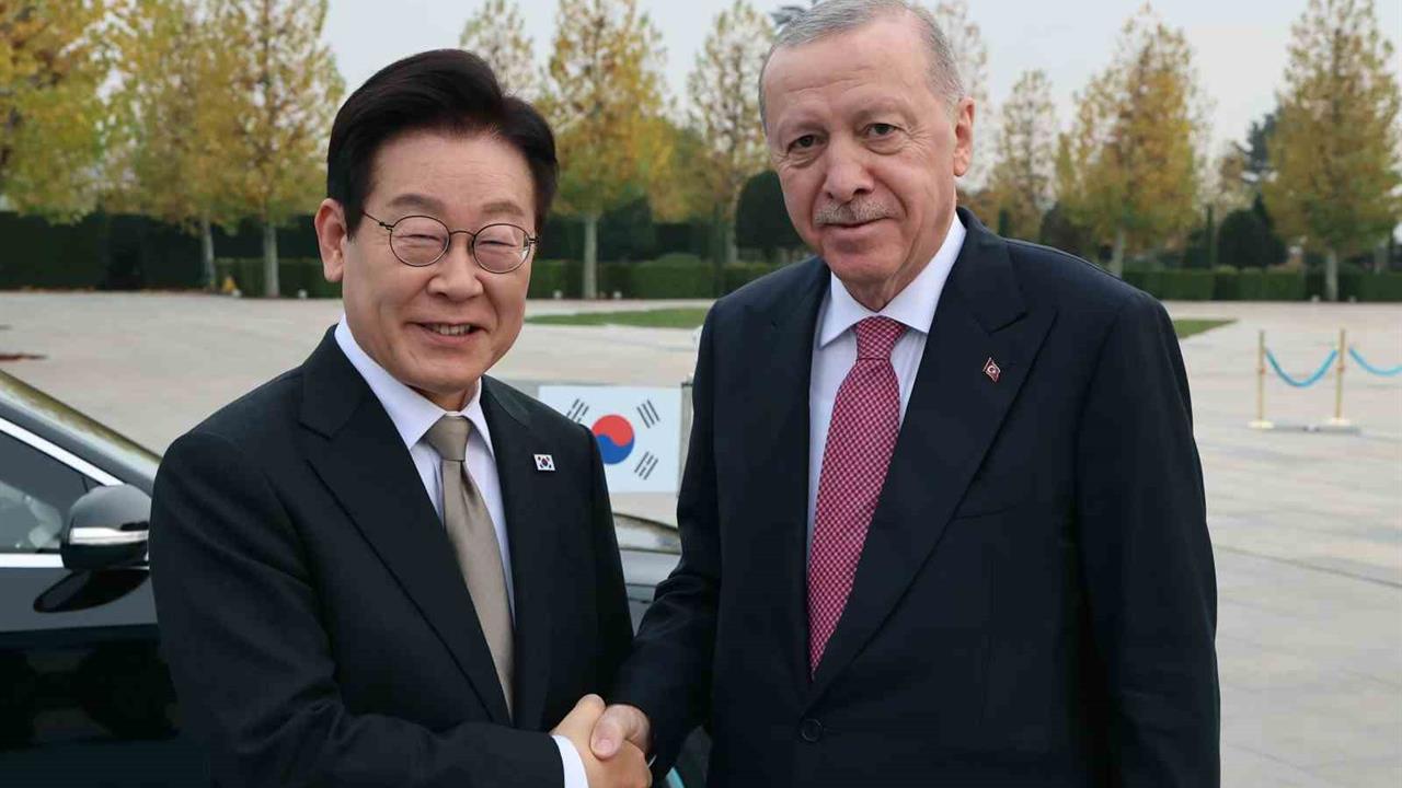 Cumhurbaşkanı Erdoğan, Ankara'da yaptığı konuşmada Filistin'in bağımsızlığının önemine vurgu yaptı.