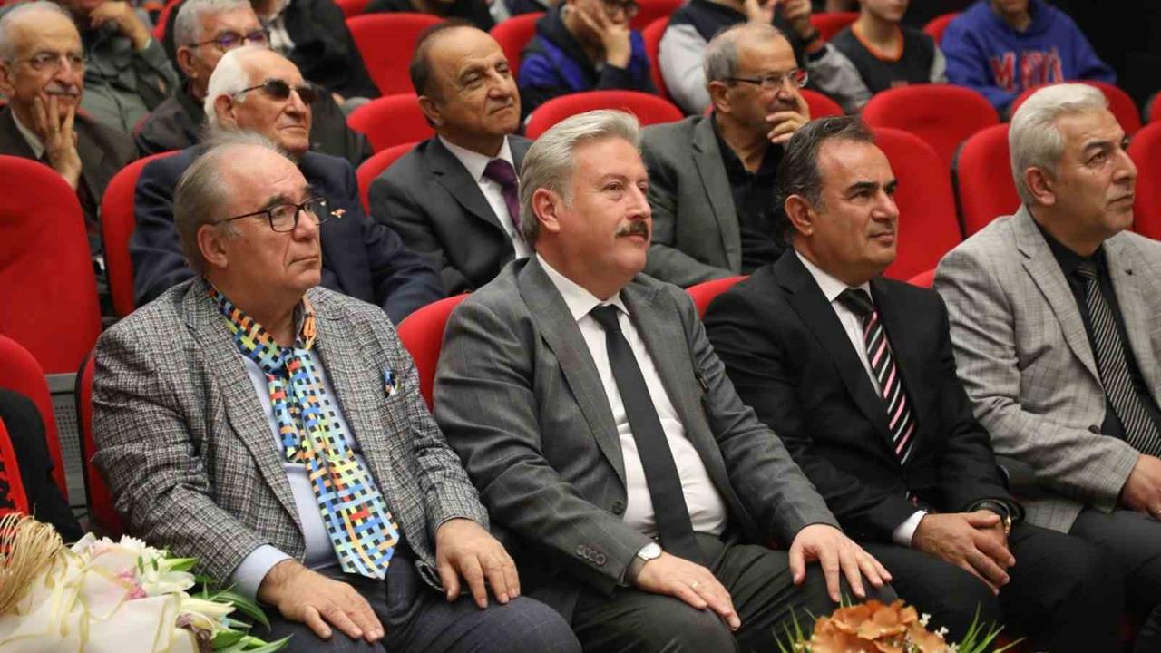 Kayseri'de Kariyer Günleri Programında Başkan Palancıoğlu Öğrencilerle Buluştu