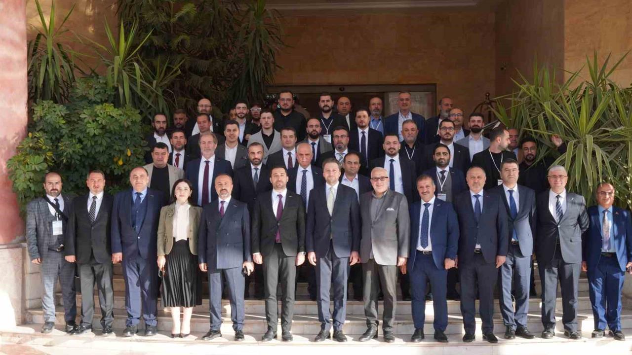 Gaziantep'ten MÜSİAD, Halep'te 500'den fazla iş insanıyla toplantı düzenledi.