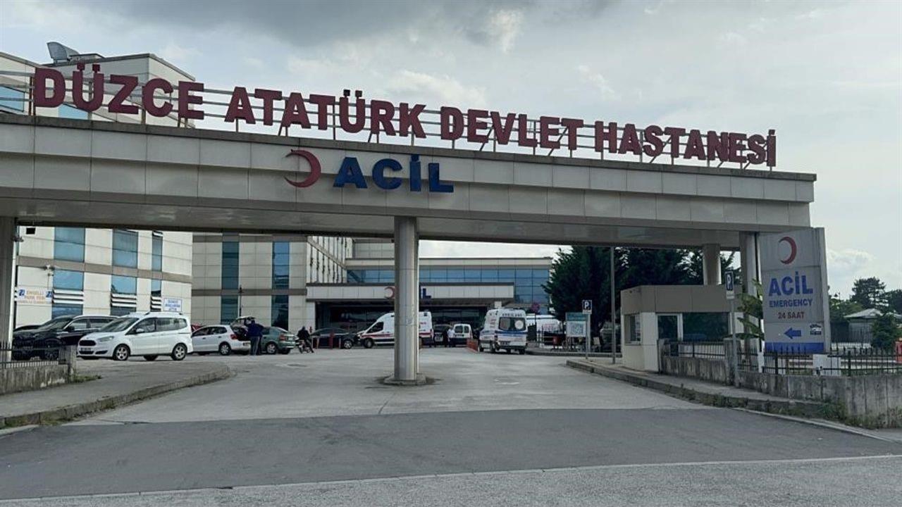 Düzce Musababa Köyü İlkokulu'nda Öğrenciler Acı Biber Yedikten Sonra Hastaneye Kaldırıldı